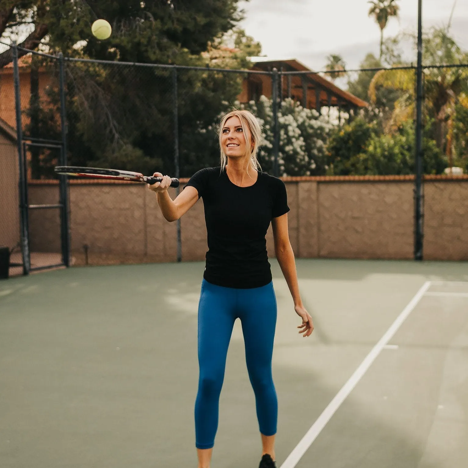 Sporty Seamless Tee - Black